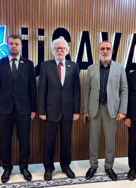 Türk Stratejik Düşünme Merkezi (TÜMER) Heyeti Yeni Müsavat Medya Grubu Sahibi Sn. Rauf Arifoglu’nun misafiri oldu