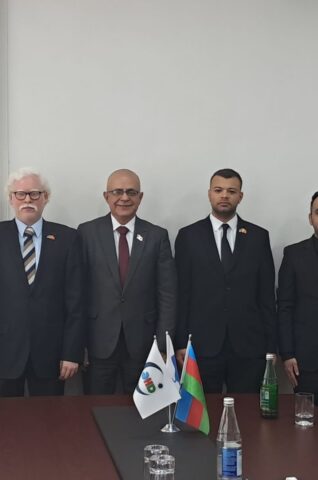 Türk Stratejik Düşünme Merkezi (TÜMER) Heyeti Azerbaycan Respublikası Milli Meclisi milletvekili Elçin Mirzəbəyli’ye ziyaret etti